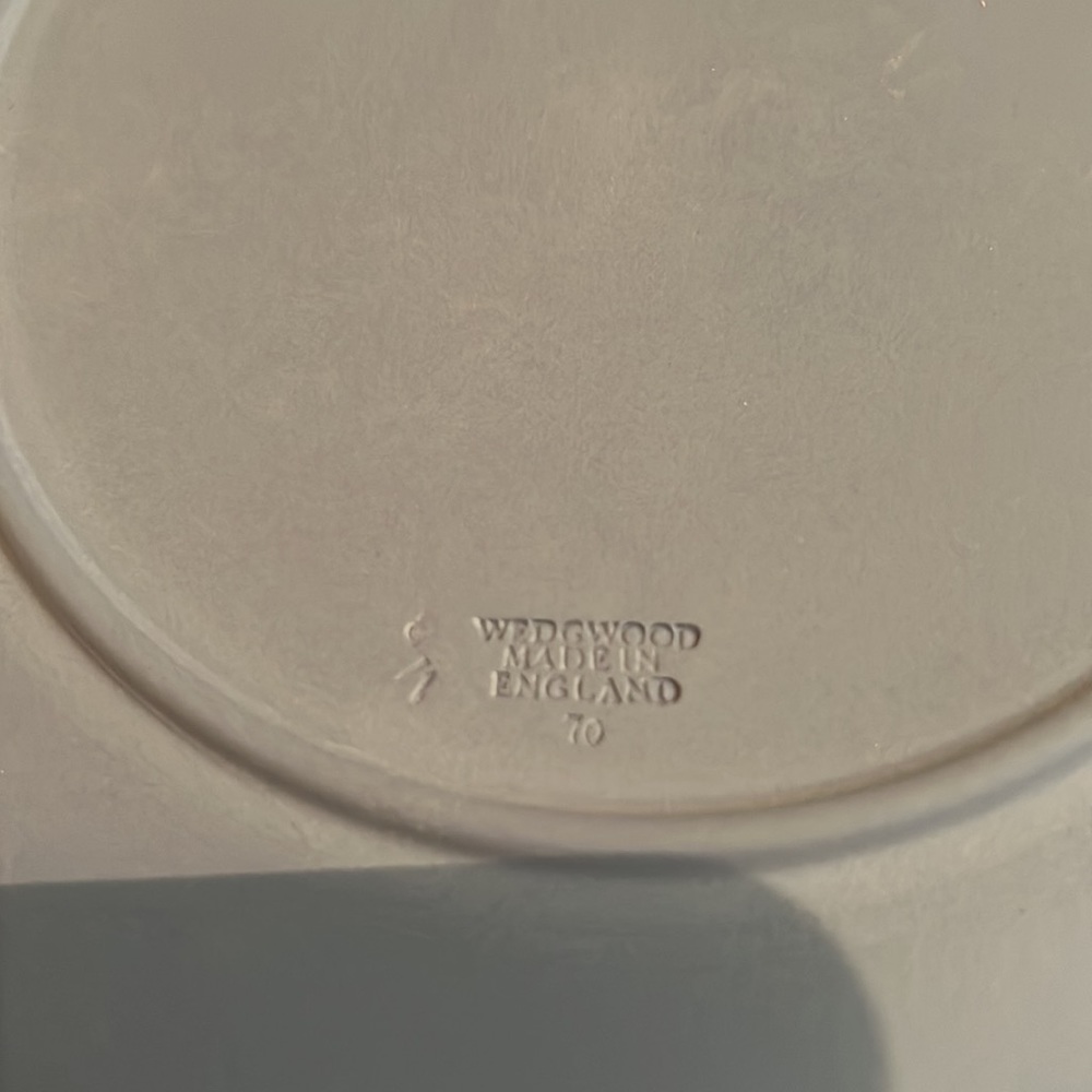 Wedgewood‎ 1970 Christmas plate - Picture 8 of 16